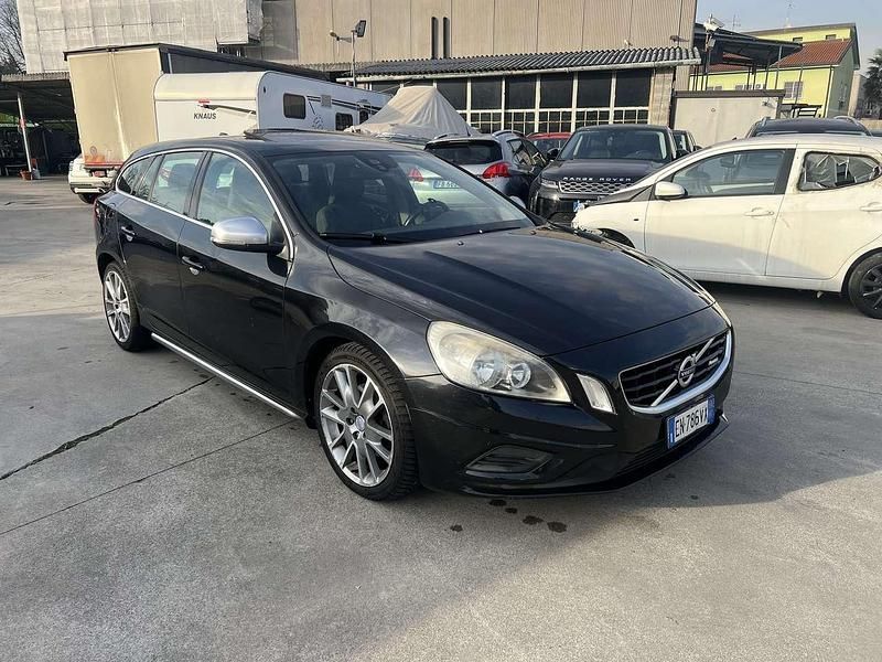 Usata Volvo V60 R-Design 163 CV (119 kW) 2012 Other Station wagon