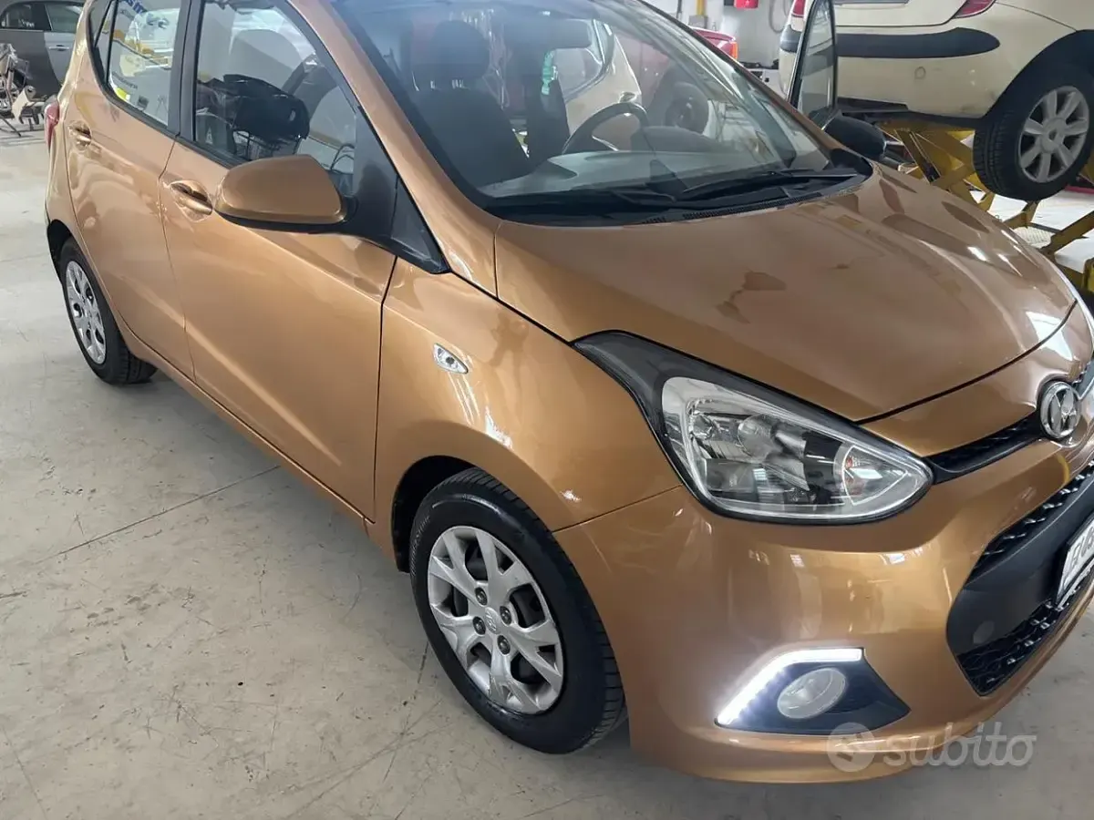 Usata Hyundai i10 66 CV (48 kW) 2015 Utilitaria