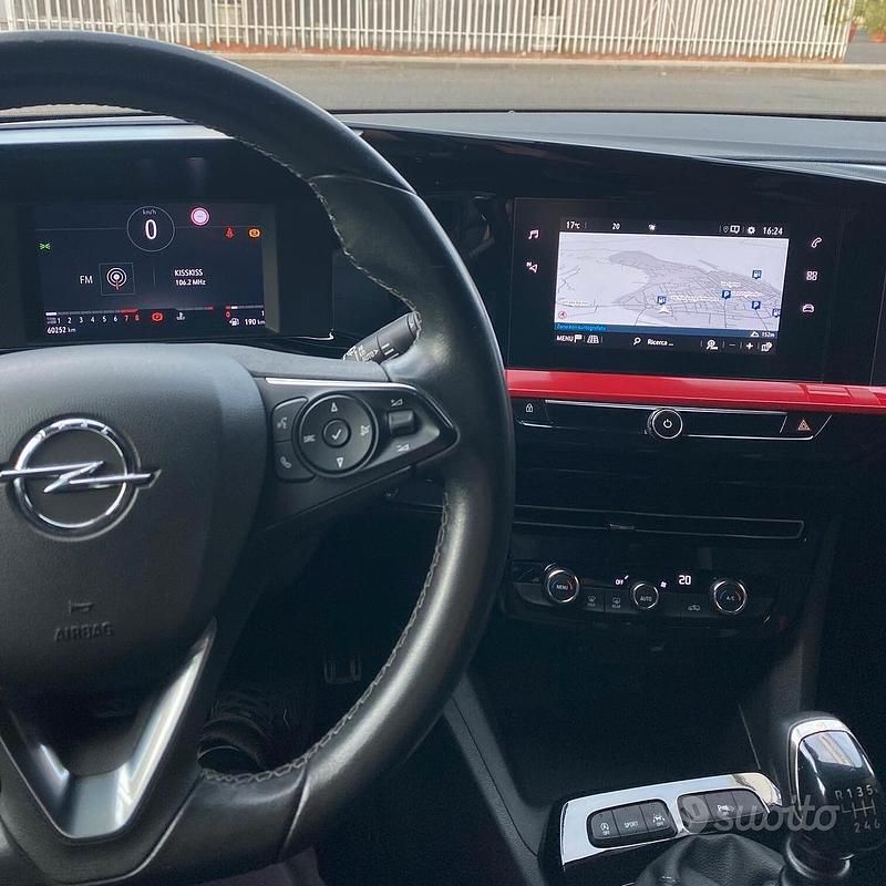 Usata Opel Mokka GS Line 100 CV (73 kW) 2022 Bianco SUV