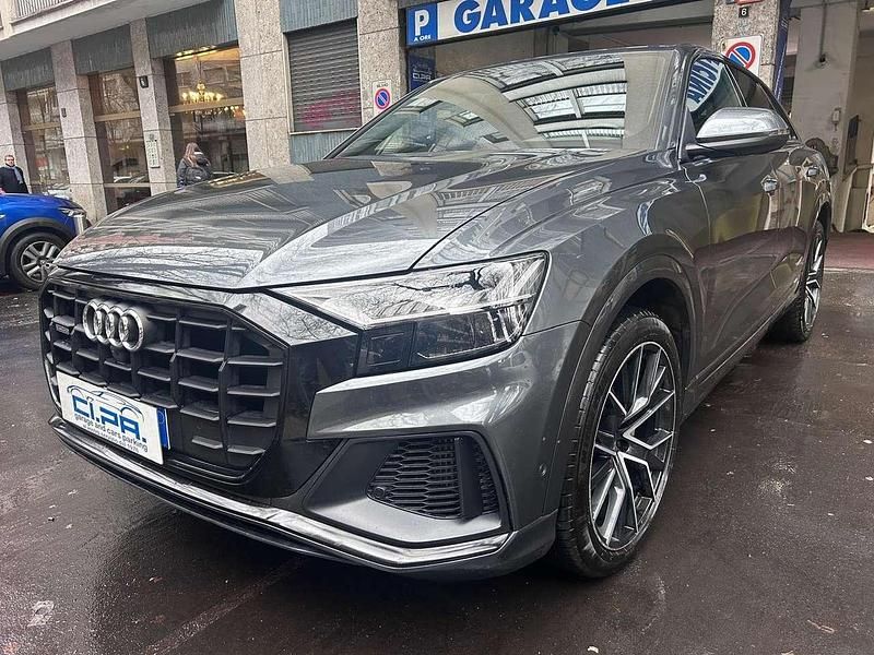 Usata Audi Q8 340 CV (250 kW) 2021 Grigio SUV