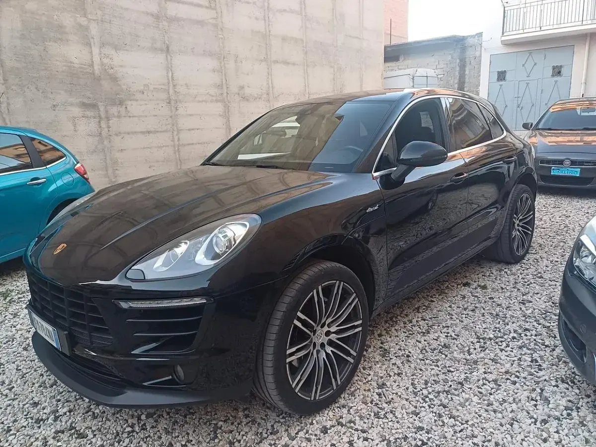 Usata Porsche Macan 250 CV (183 kW) 2017 Nero SUV