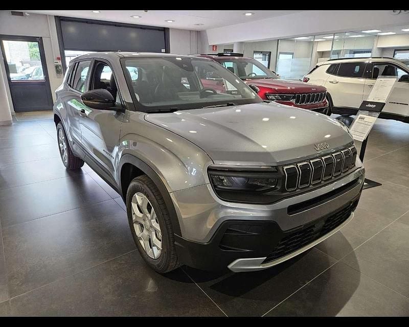 Usata Jeep Avenger Altitude 101 CV (74 kW) 2024 Volcano SUV