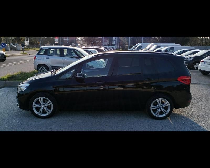 Usata BMW 218 Active Tourer 150 CV (110 kW) 2017 Nero Monovolume