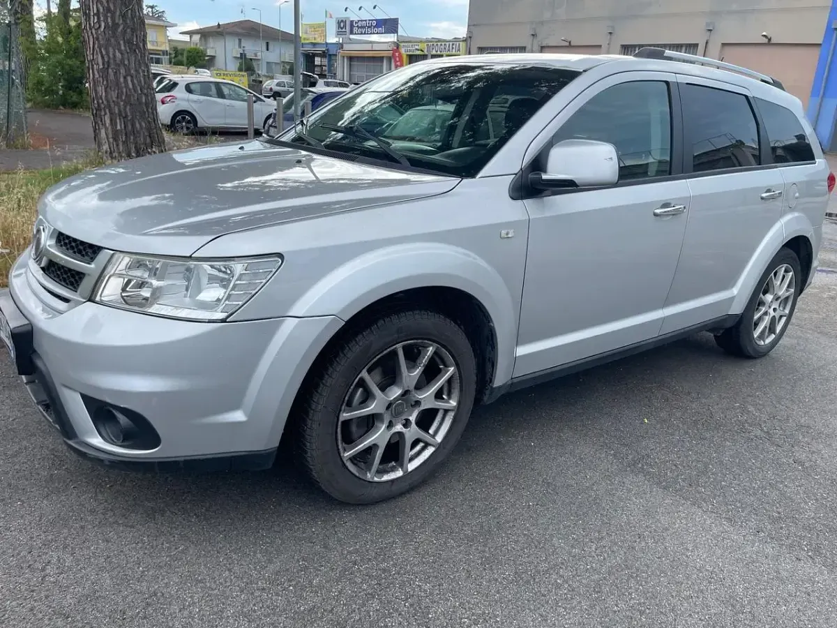 Usata Fiat Freemont Urban 170 CV (125 kW) 2012 Argento SUV