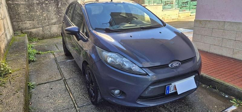 Usata Ford Fiesta Titanium 95 CV (69 kW) 2011 Berlina