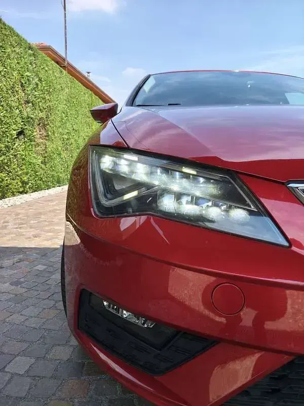 Usata Seat Leon Business 110 CV (80 kW) 2017 Rosso Berlina