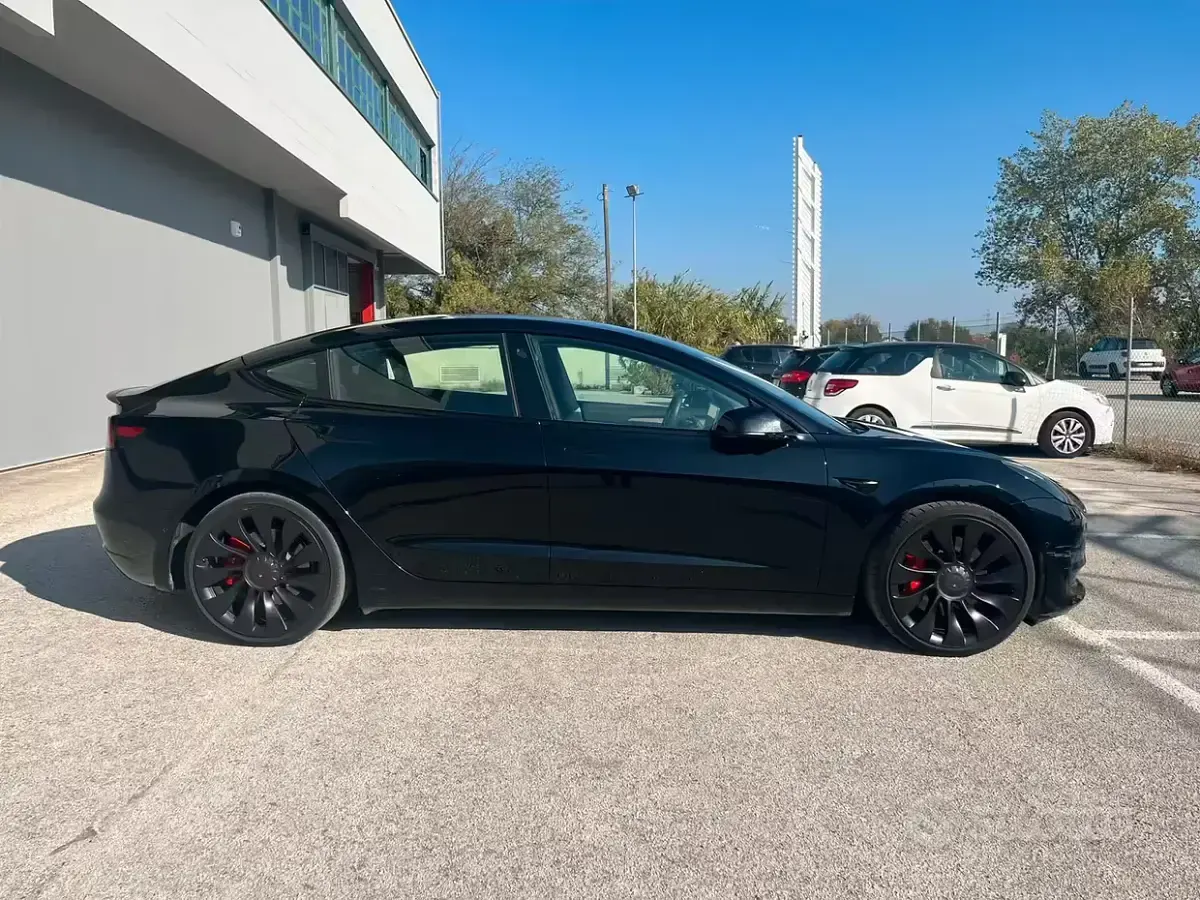 Occasion Tesla Model 3 Performance 155 kW (211 ch) 2022 Noir Berline