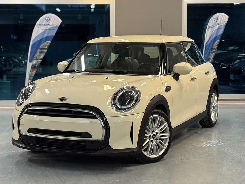 Usata Mini ONE 102 CV (75 kW) 2021 Bianco Utilitaria