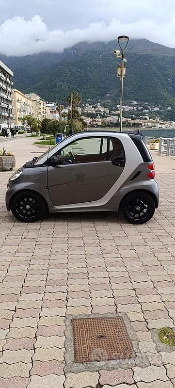 Usata Smart ForTwo Coupé 61 CV (44 kW) 2012 Grigio Coupé