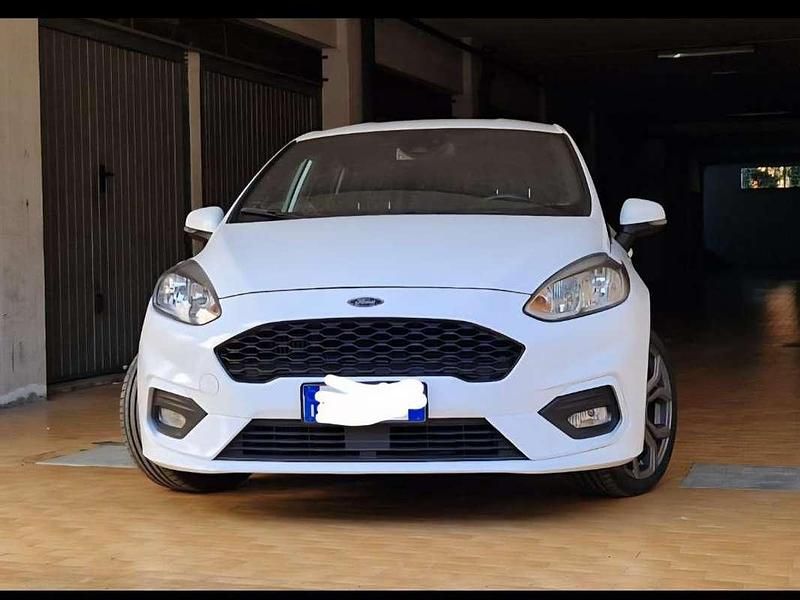 Usata Ford Fiesta ST-Line 125 CV (91 kW) 2018 Bianco Berlina
