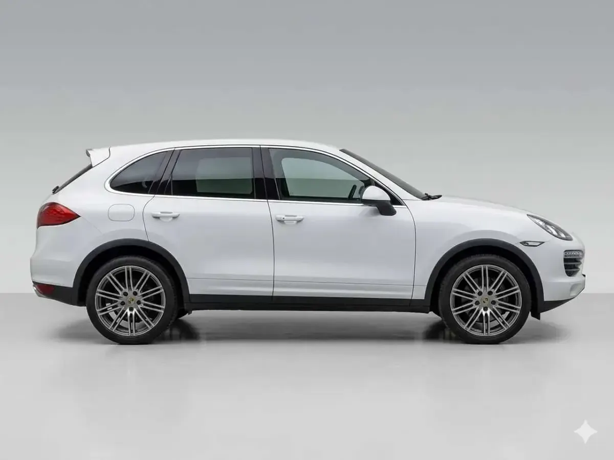 Usata Porsche Cayenne Platinum Edition 245 CV (180 kW) 2014 Bianco SUV