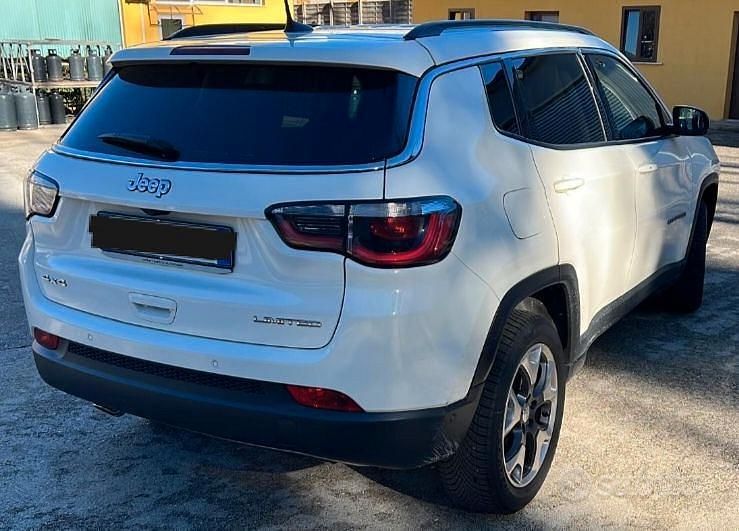 Usata Jeep Compass Limited 140 CV (102 kW) 2019 Bianco SUV