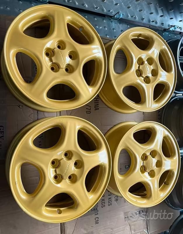 Usata Subaru Legacy 1994 Grigio Berlina