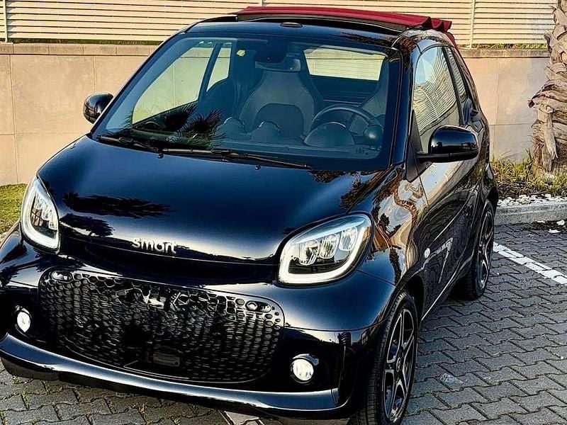 Usata Smart ForTwo Electric Drive Prime 41 kW (56 CV) 2023 Cabrio