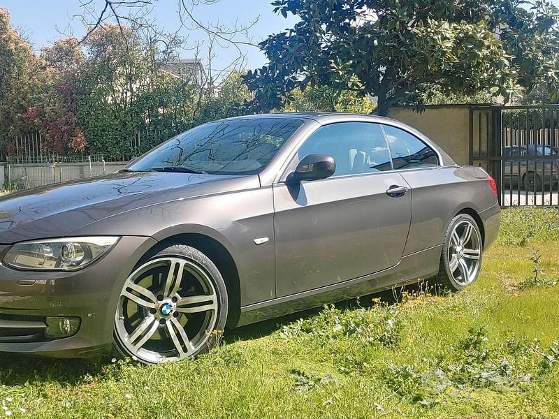 Begagnad BMW 330 Cabriolet 245 HK (180 kW) 2010 Cab