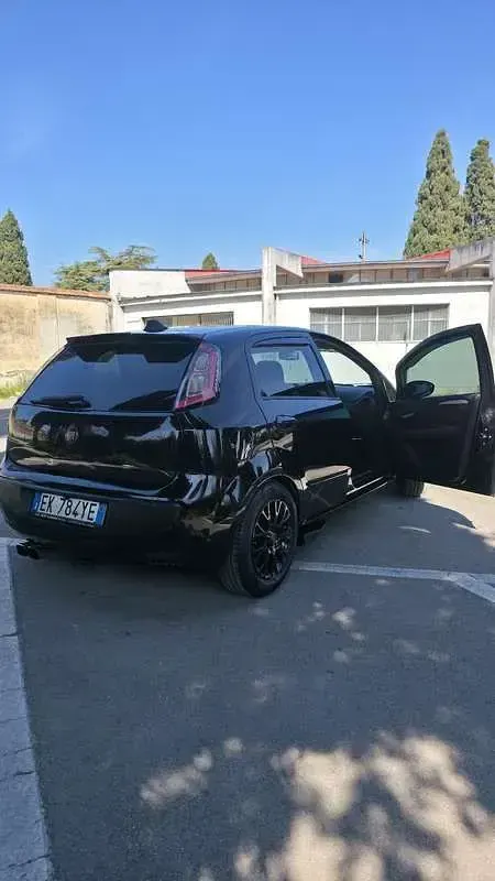 Usata Fiat Punto Evo Active 75 CV (55 kW) 2010 Nero Utilitaria