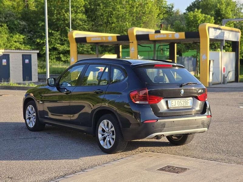 Usata BMW X1 218 CV (160 kW) 2011 Nero SUV
