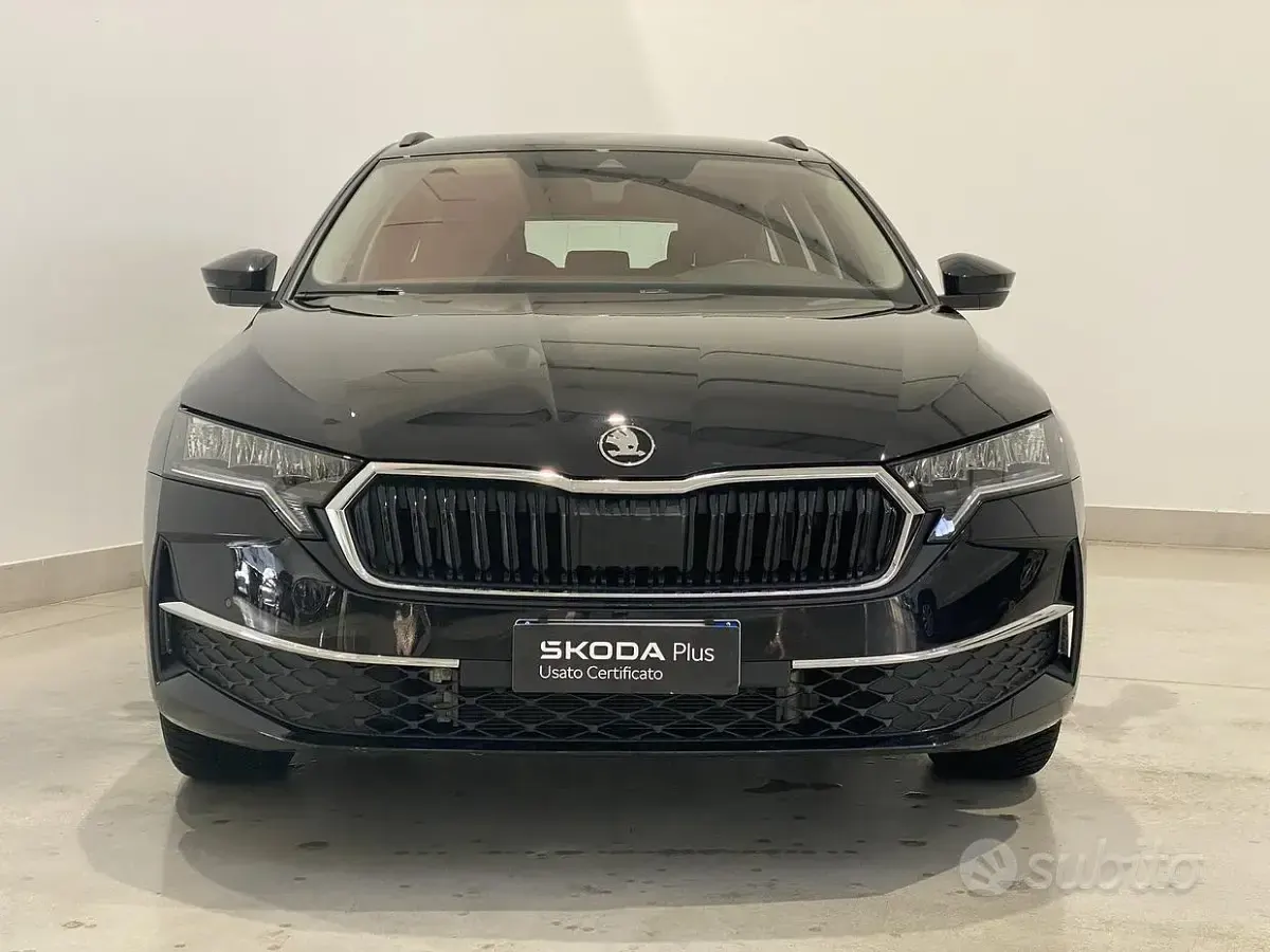 Gebraucht Skoda Octavia Selection 150 PS (110 kW) 2025 Schwarz Kombi
