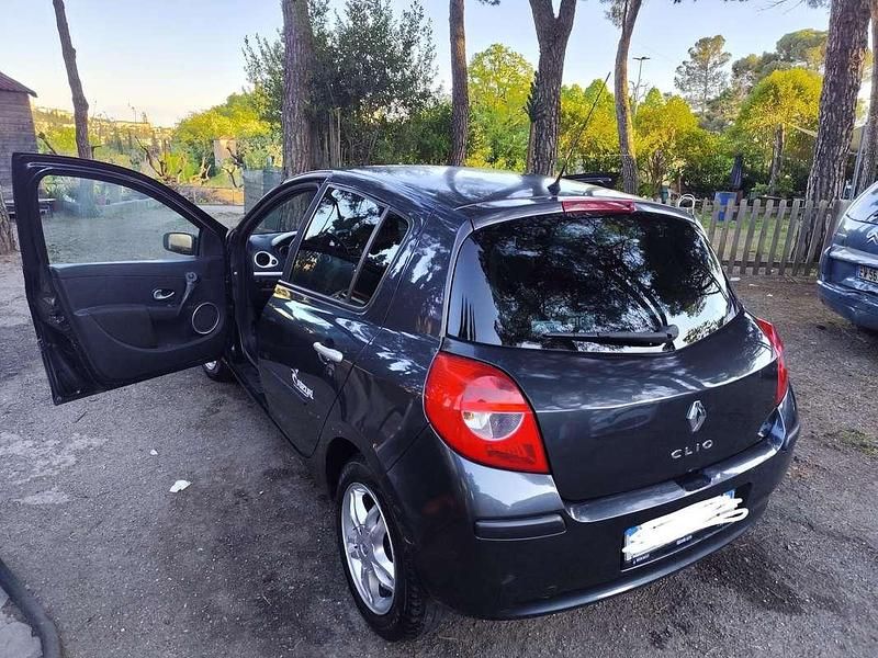 Gebraucht Renault Clio II Rip Curl 75 PS (55 kW) 2008 Limousine