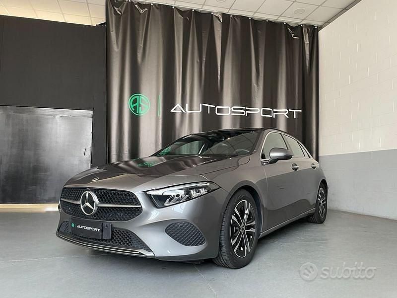 Usata Mercedes A180 Advanced Plus 136 CV (100 kW) 2024 Grigio Berlina