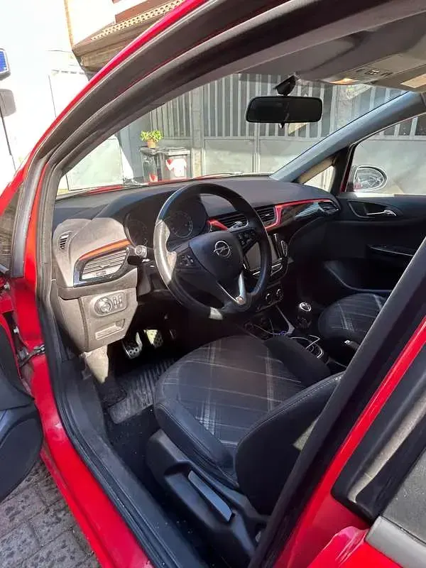 Usata Opel Corsa 90 CV (66 kW) 2017 Rosso Utilitaria