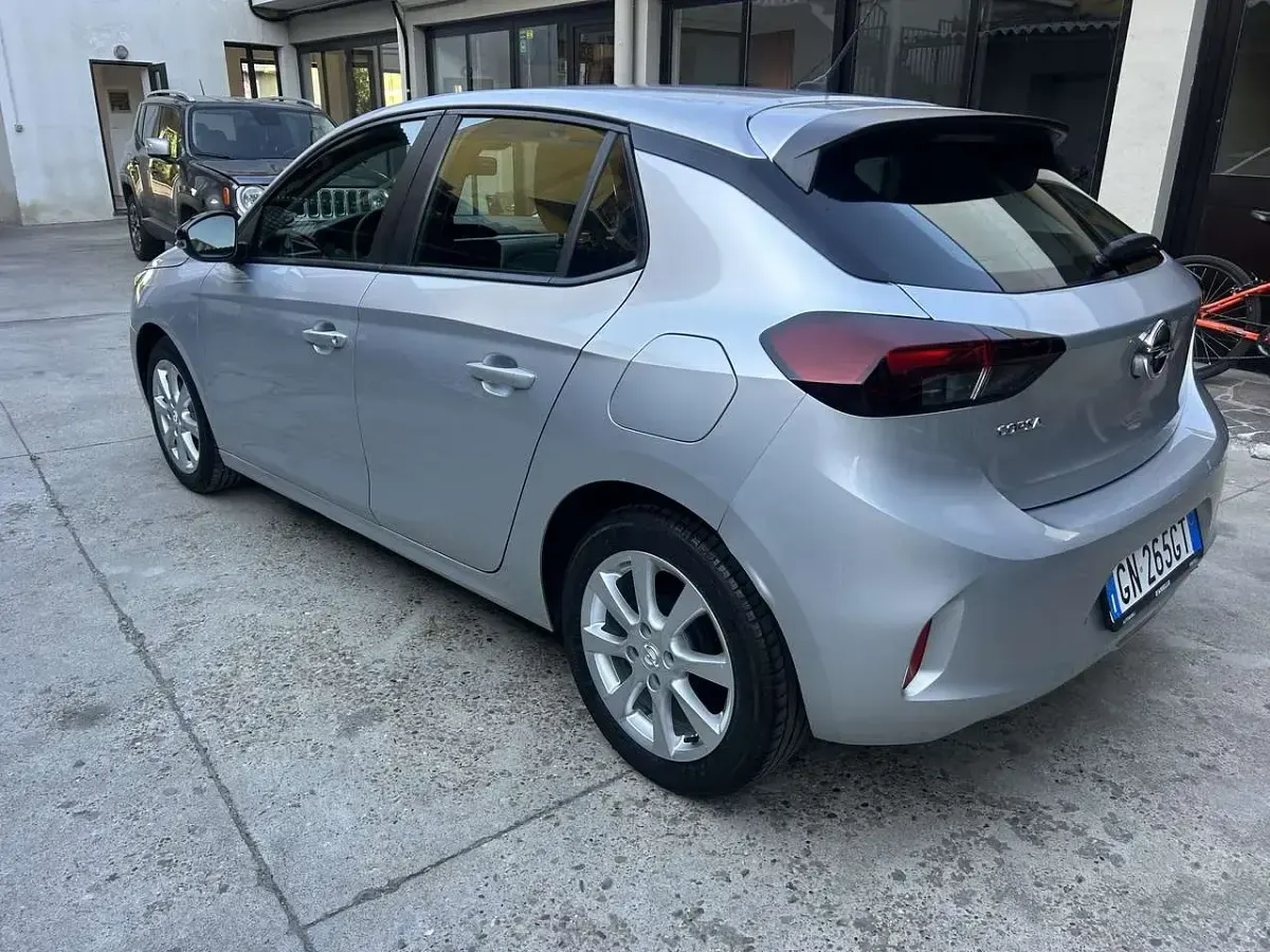 Usata Opel Corsa Edition 75 CV (55 kW) 2023 Other Utilitaria