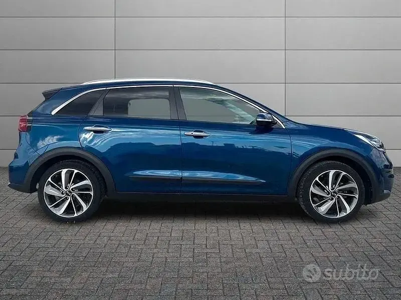 Usata Kia Niro Style 141 CV (103 kW) 2019 Blu/azzurro SUV