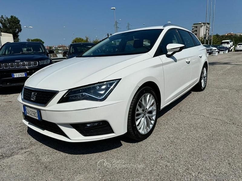 Usata Seat Leon ST Style 116 CV (85 kW) 2020 Bianco Station wagon