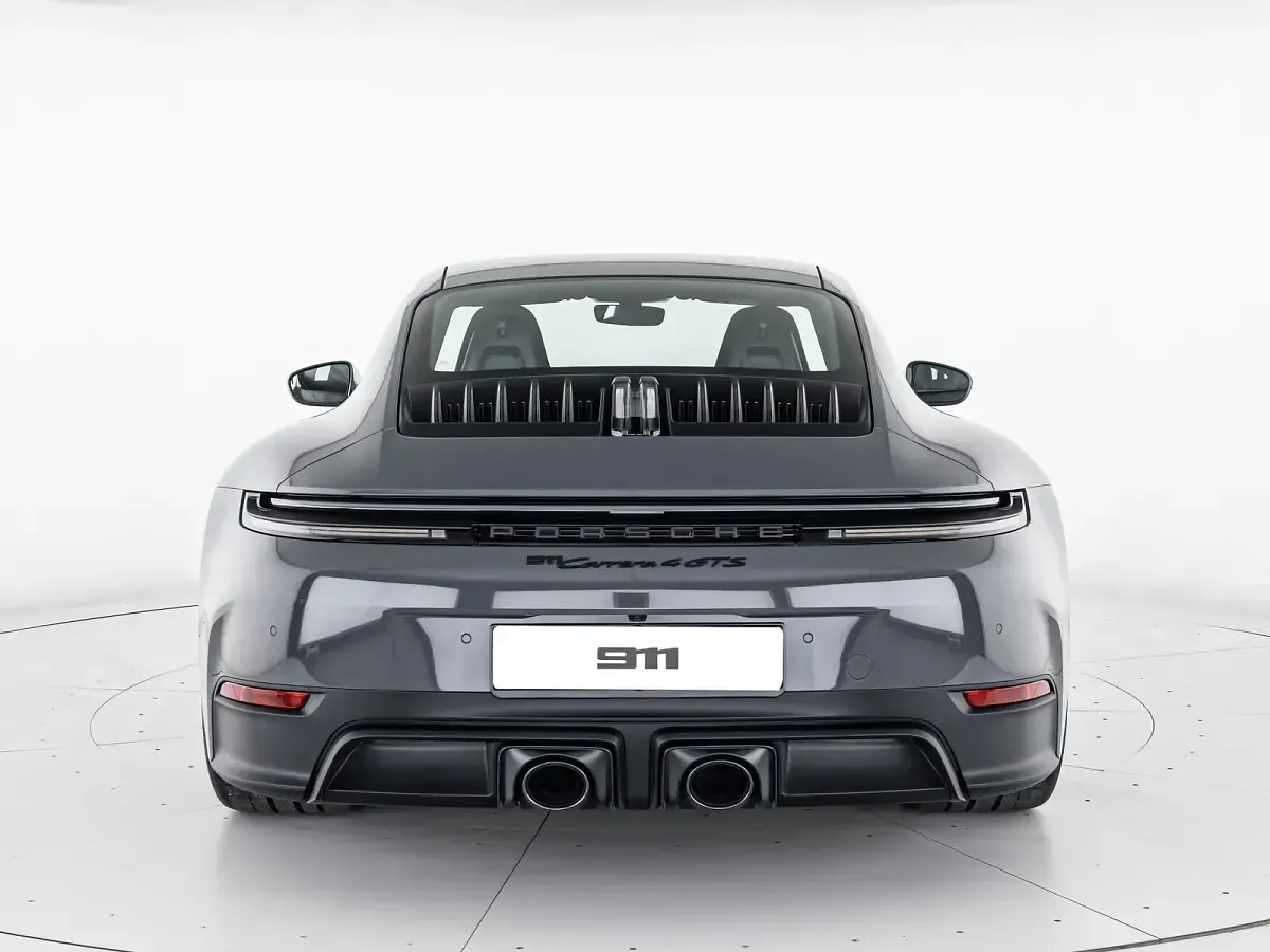 Nuova Porsche 911 Carrera 4 GTS 2026 Grigio ardesia neo Coupé