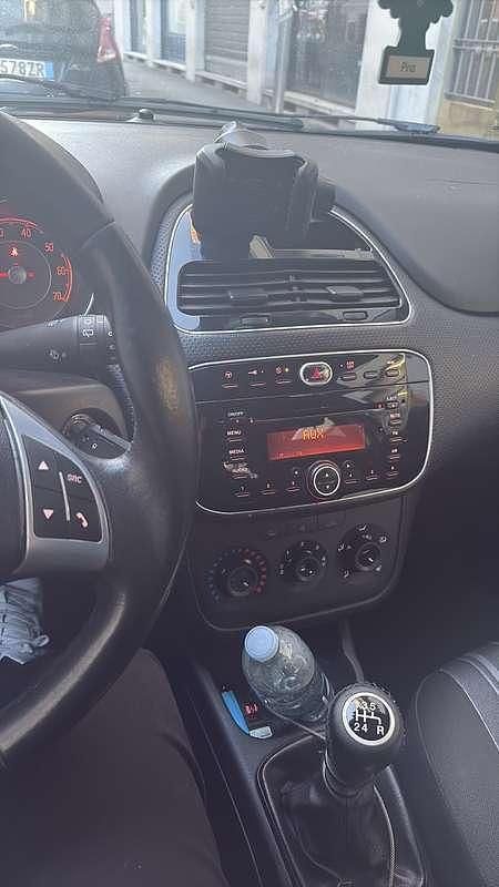 Usata Fiat Punto Evo Active 65 CV (47 kW) 2009 Utilitaria