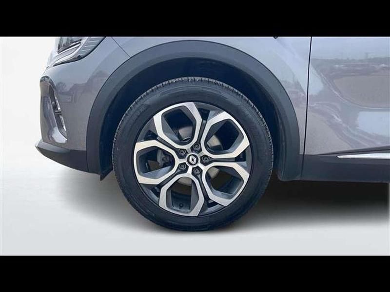 Usata Renault Captur Techno 140 CV (102 kW) 2022 Grigio scuro SUV