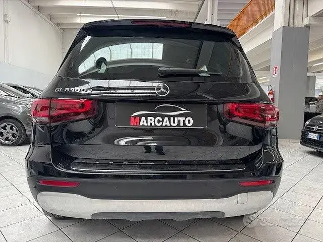 Gebraucht Mercedes GLB180 Business 116 PS (85 kW) 2021 Schwarz SUV