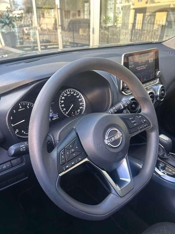 Usata Nissan Juke Acenta 114 CV (83 kW) 2024 Grigio SUV