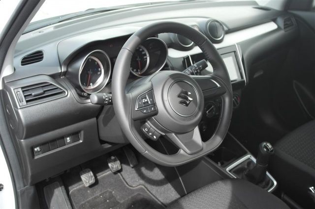 193ef90d-a768-4463-9e72-114d1fc1c82f_suzuki-swift-new-1-2-dualjet-2wd-cool.jpg