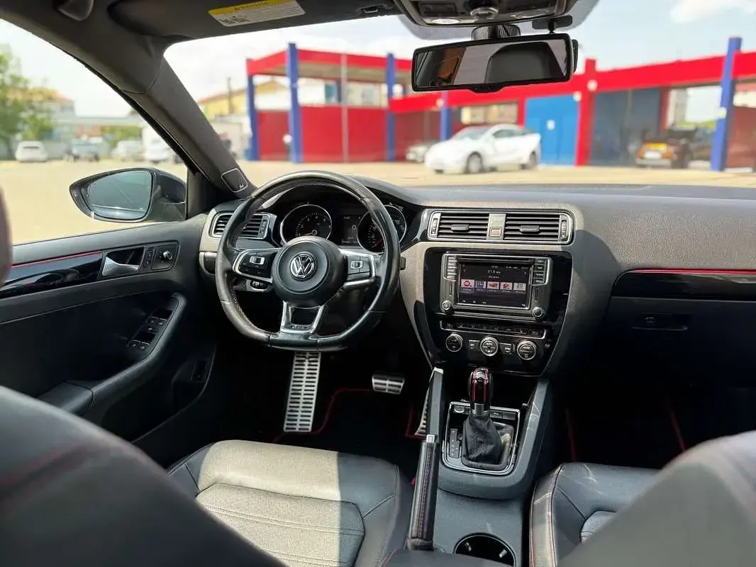 Usata VW Jetta Highline 211 CV (155 kW) 2016 Berlina