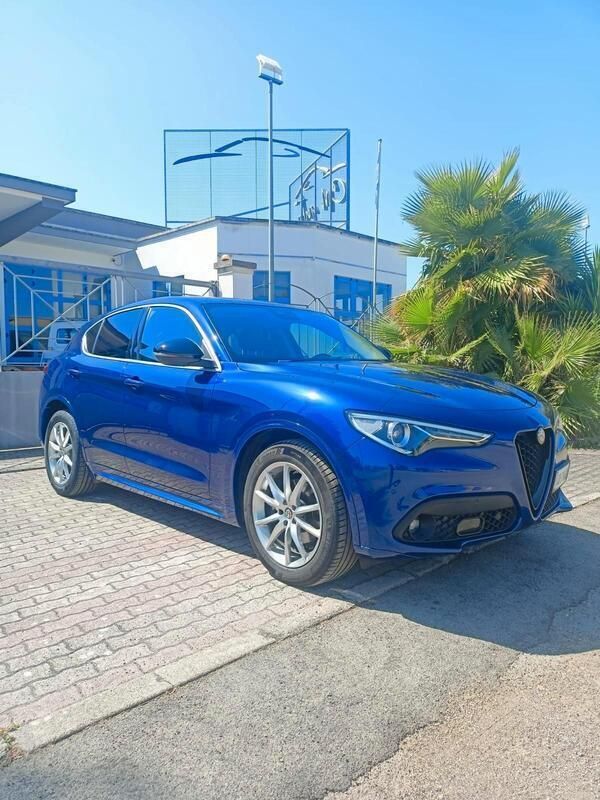 Usata Alfa Romeo Stelvio Veloce 190 CV (139 kW) 2020 Blu SUV