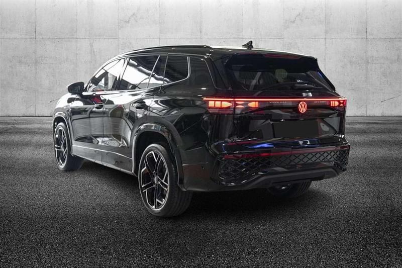 Usata VW Tayron R-line Plus 150 CV (110 kW) 2025 Nero SUV