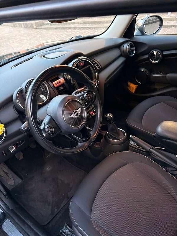 Usata Mini One D Hype 95 CV (69 kW) 2017 Nero Utilitaria