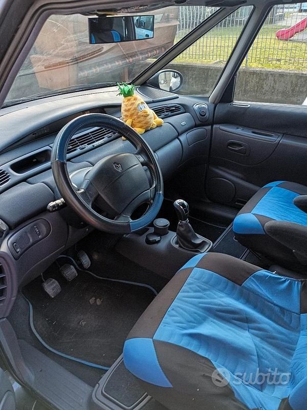 Usata Renault Espace 2001 Grigio Monovolume