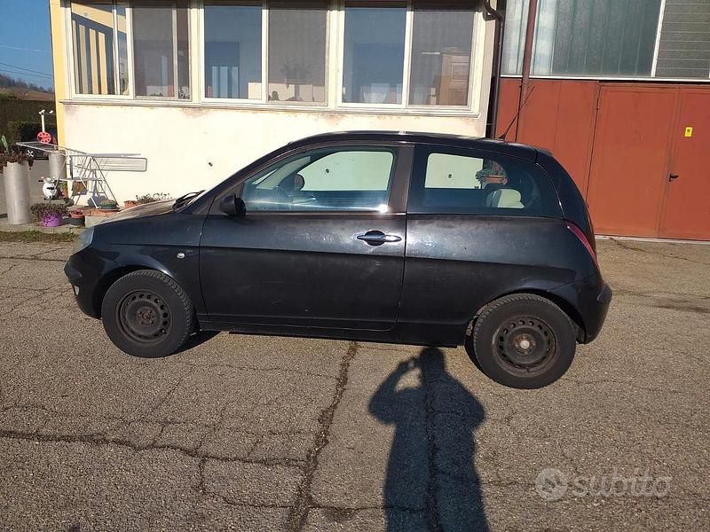 Usata Lancia Ypsilon 2003 Nero Utilitaria