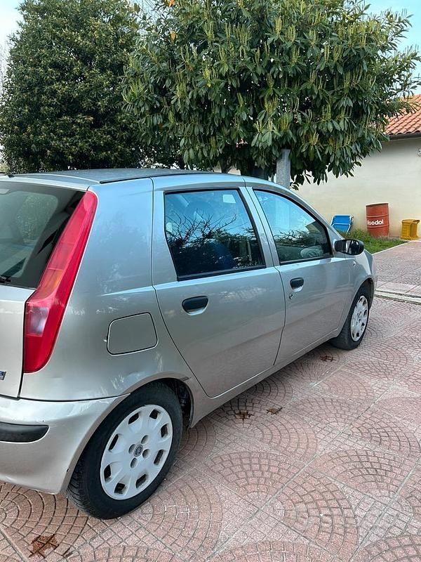 Usata Fiat Punto 2001 Grigio Utilitaria