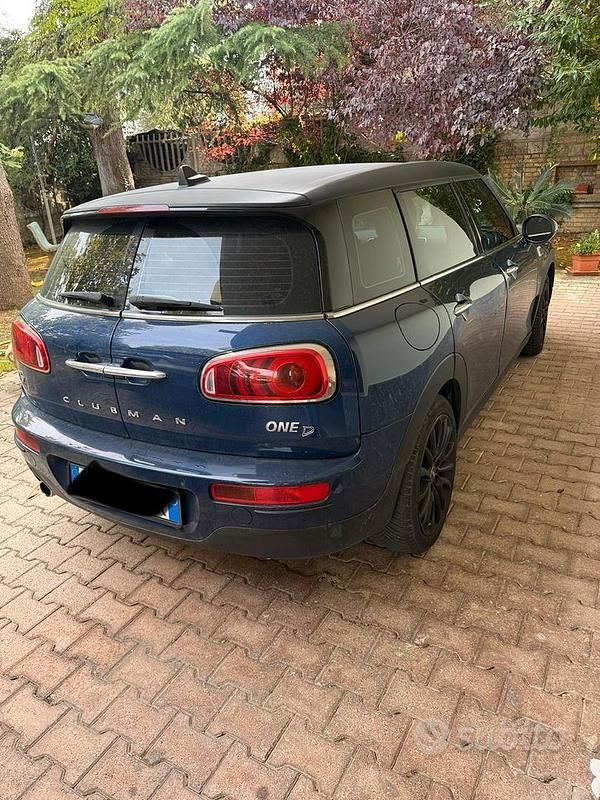 Usata Mini One D Clubman 116 CV (85 kW) 2016 Blu Station wagon