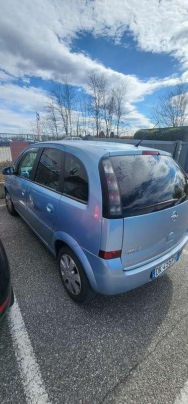 Usata Opel Meriva Cosmo 90 CV (66 kW) 2007 Monovolume