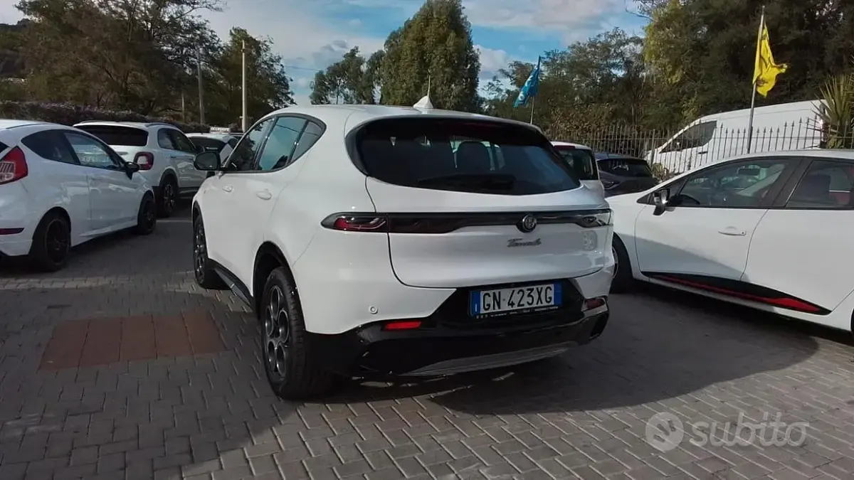 Usata Alfa Romeo Tonale Ti 131 CV (96 kW) 2023 Bianco SUV