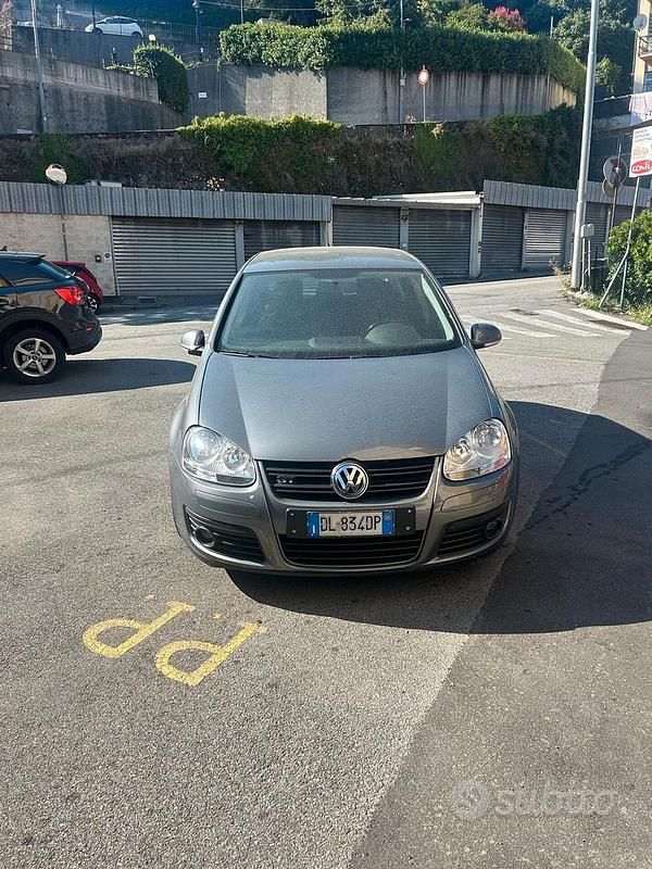 Grigio Usata 2008 VW Golf GT Berlina | 5400 € (Buon prezzo) - Immagine 1/4