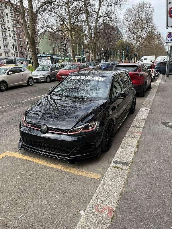 Usata VW Golf VII GTI 300 CV (220 kW) 2019 Nero Berlina