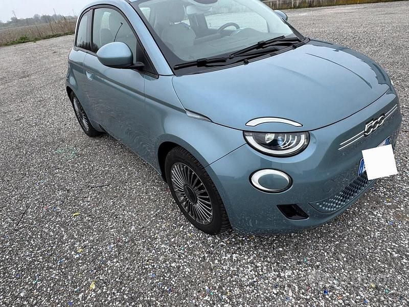 Usata Fiat 500e 41 kW (57 CV) 2021 Berlina