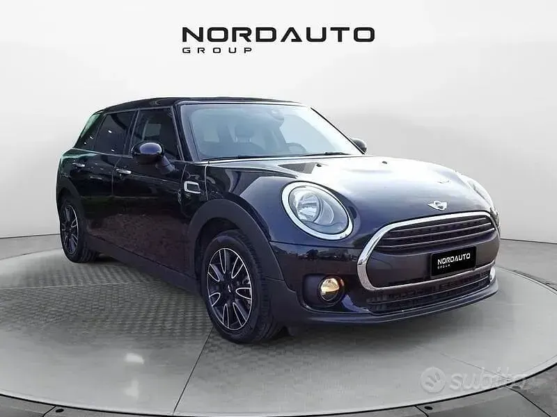 Usata Mini Clubman Business 116 CV (85 kW) 2017 Nero Station wagon