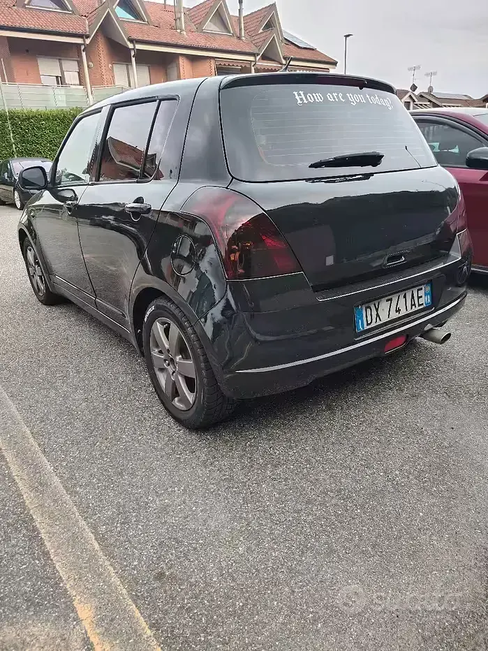 Usata Suzuki Swift 92 CV (67 kW) 2009 Nero Utilitaria