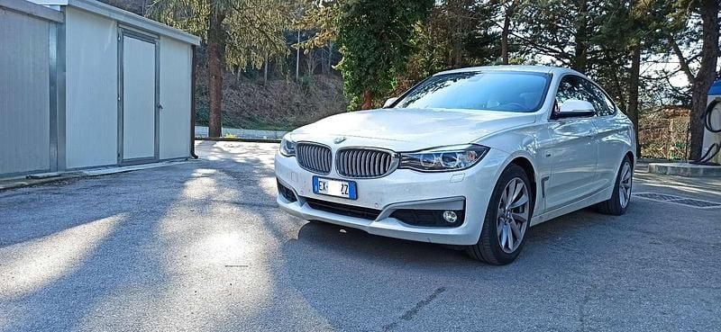 Usata BMW 320 184 CV (135 kW) 2015 Bianco Berlina